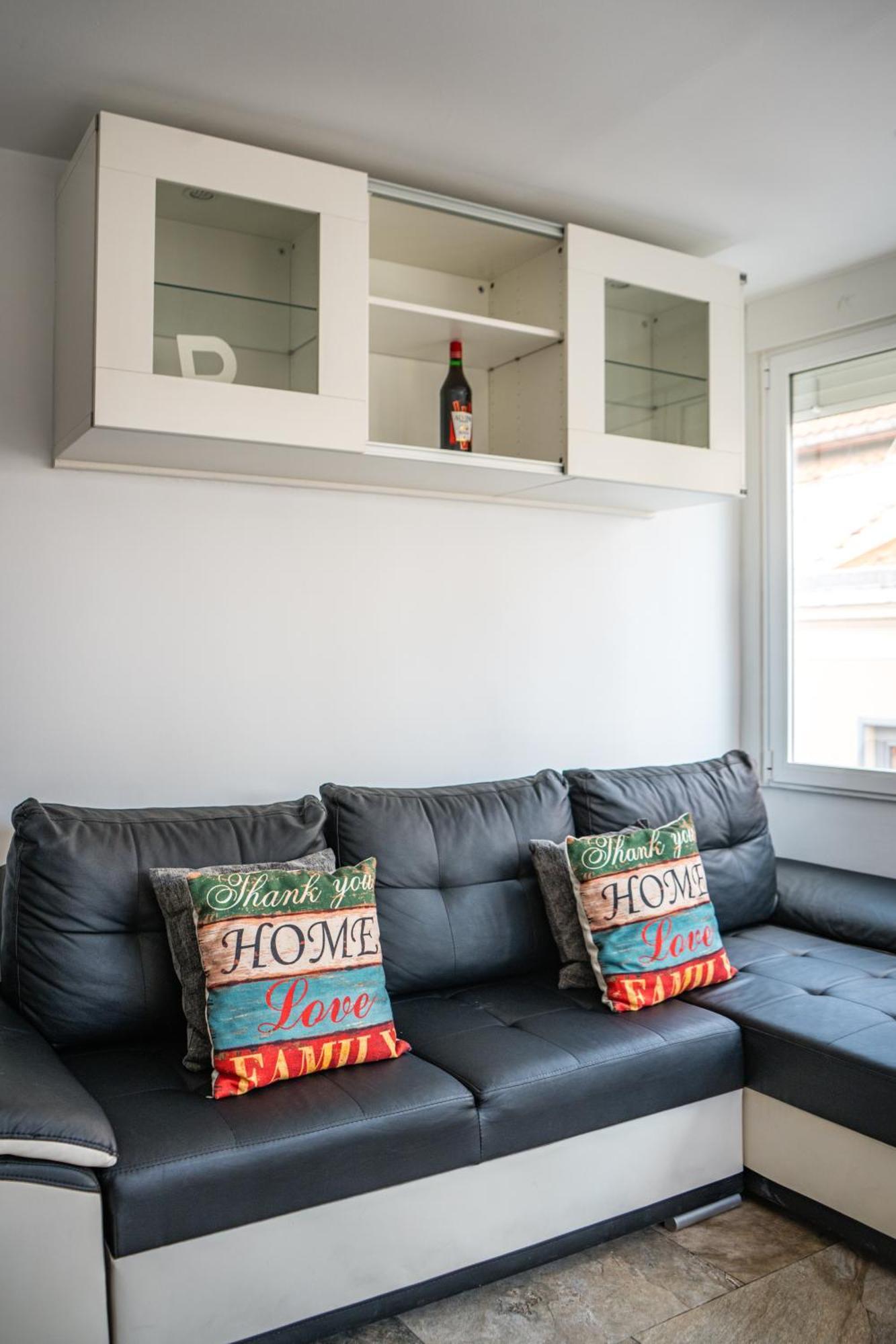 Centrico Atico En Madrid By Bebalmy Apartamento Exterior foto