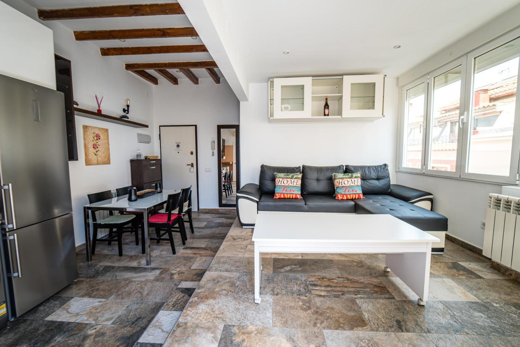 Centrico Atico En Madrid By Bebalmy Apartamento Exterior foto